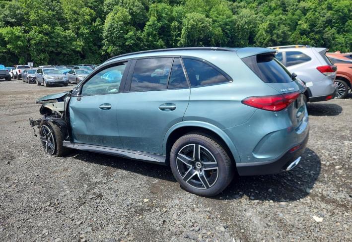 Salvage 2025 Mercedes Benz Glc 300 4matic in Синий