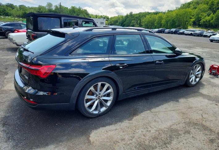 Salvage 2024 Audi A6 Allroad Premium Plus in Черный