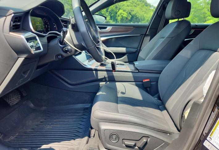 Salvage 2024 Audi A6 Allroad Premium Plus in Черный