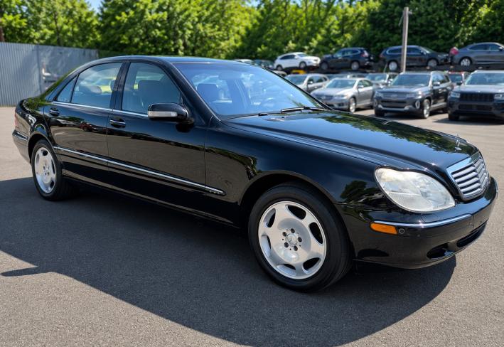Salvage 2002 Mercedes-benz S600  in Black