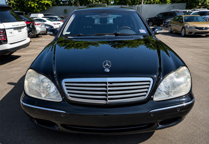 Salvage 2002 Mercedes-benz S600  in Black