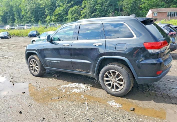 Salvage 2016 Jeep Grand Cherokee Limited in Black