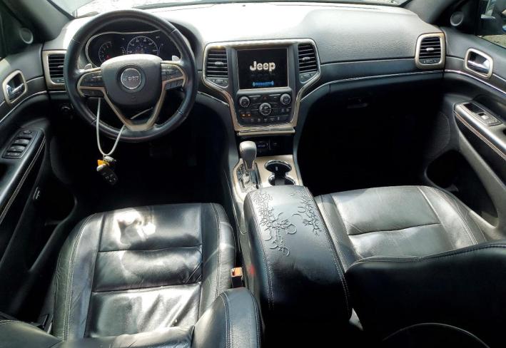 Salvage 2016 Jeep Grand Cherokee Limited in Black