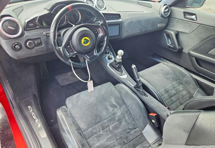 Salvage 2017 Lotus Evora 400 in Красный