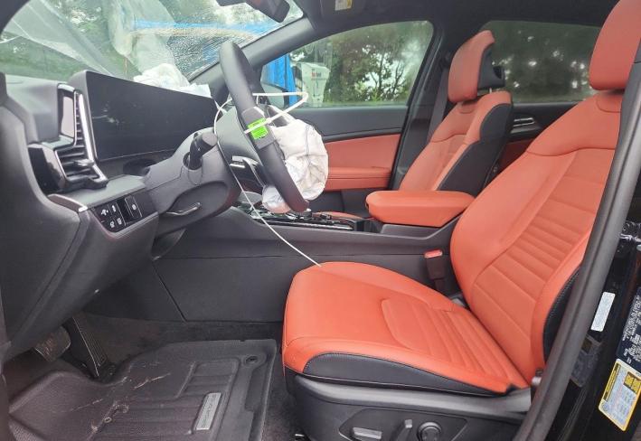 Salvage 2025 Kia Sportage Hybrid Sx-prestige in Black