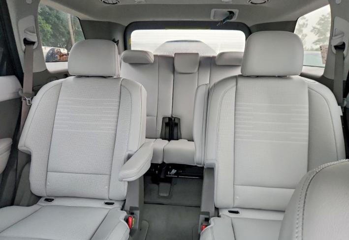 Salvage 2026 Hyundai Palisade Limited in Black