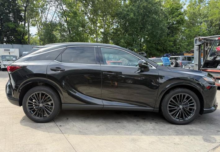 Salvage 2025 Lexus Rx350 H in Black