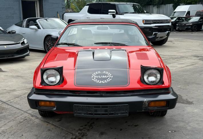 Salvage 1980 Triumph Tr7 Roadster in Red