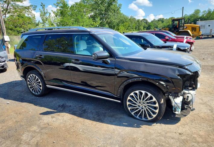 Salvage 2026 Hyundai Palisade Calligraphy in Черный