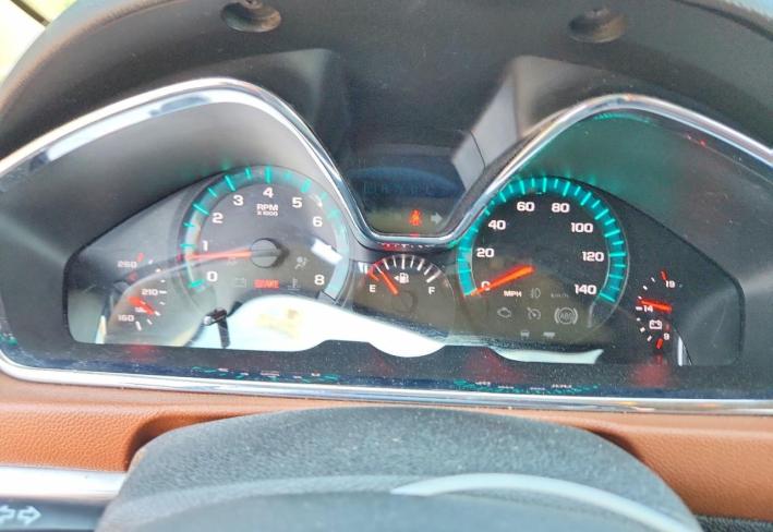 Salvage 2017 Chevrolet Traverse Premier in Черный