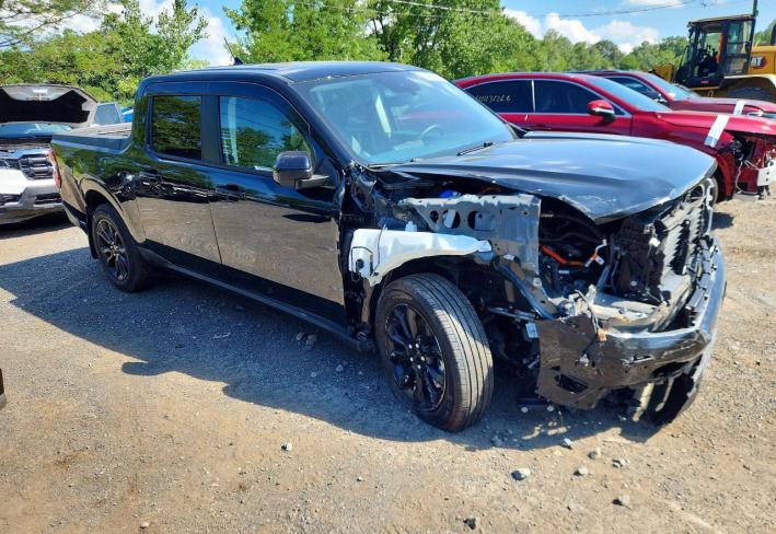 Salvage 2024 Ford Maverick Lariat in Черный