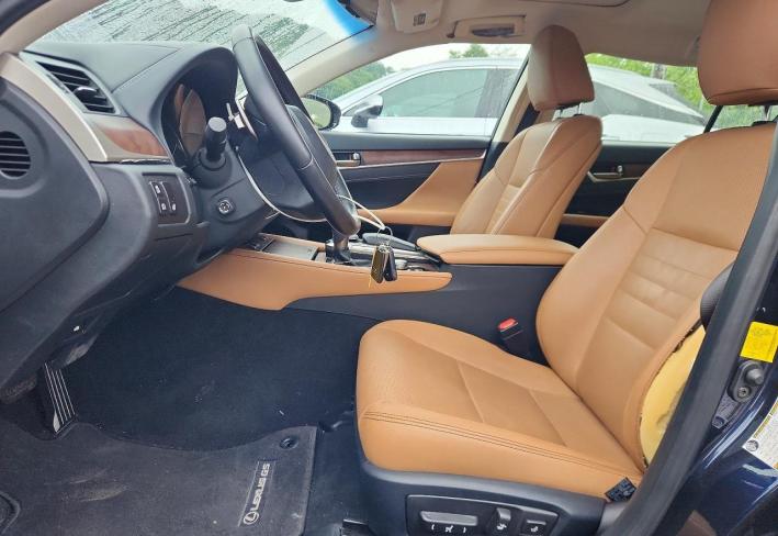 Salvage 2019 Lexus Gs 350  in Blue