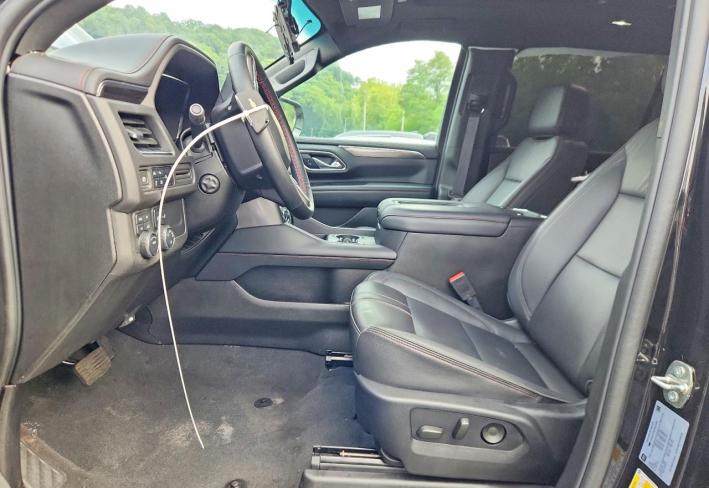 Salvage 2023 Chevrolet Suburban Rst in Черный