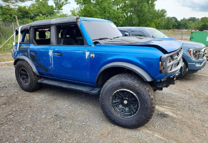 Salvage 2024 Ford Bronco  in Blue