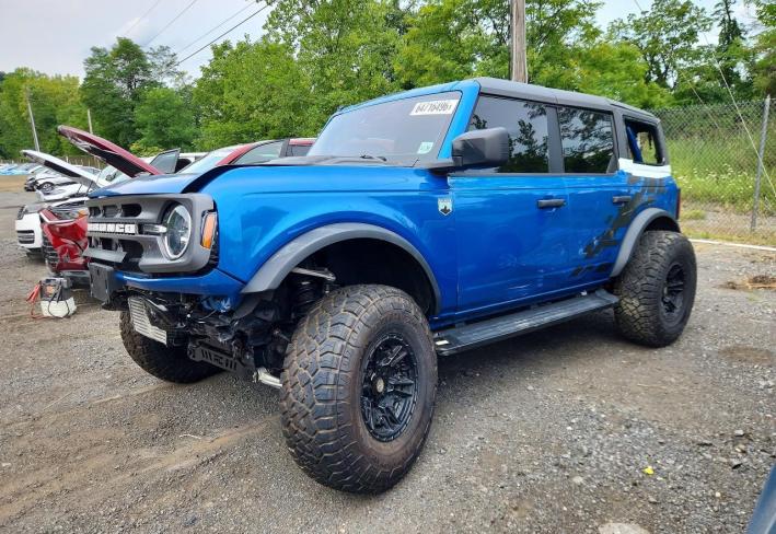 Salvage 2024 Ford Bronco  in Blue