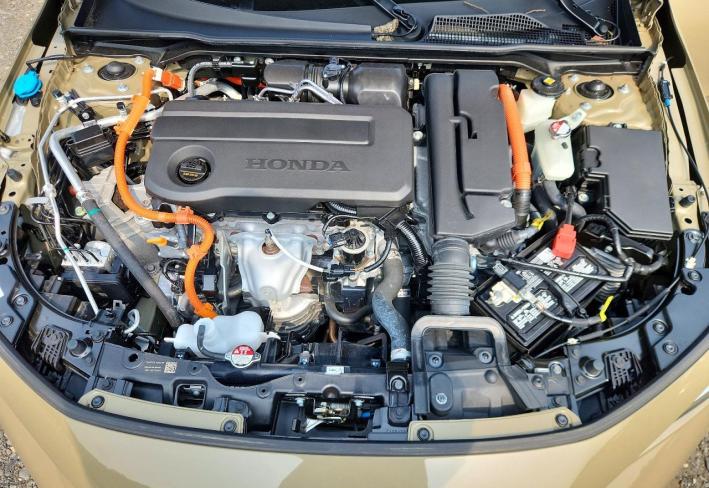 Salvage 2025 Honda Civic Sport Touring in Brown