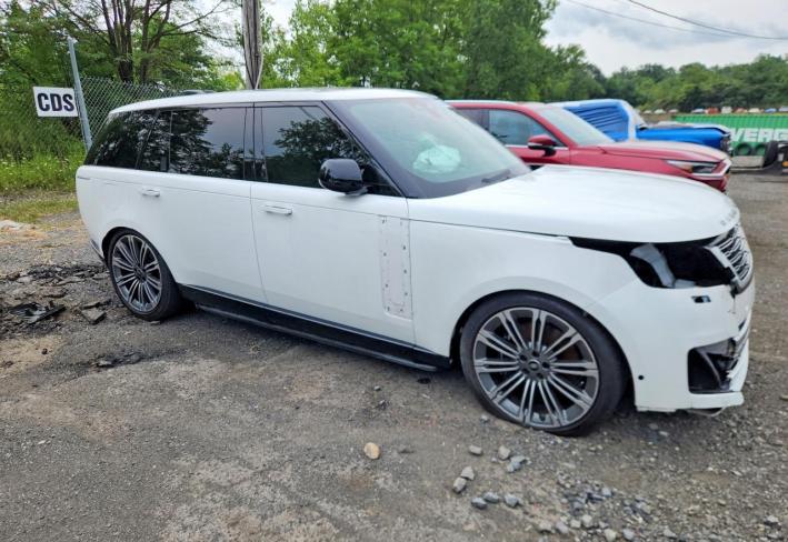 Salvage 2025 Land Rover Range Rover Autobiography in White