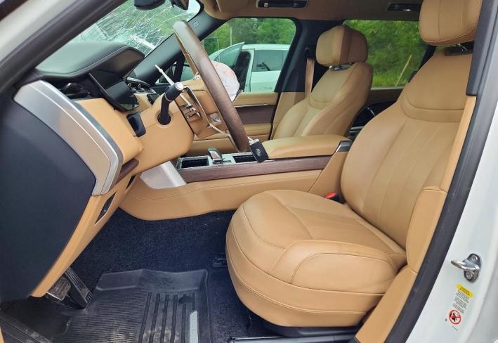 Salvage 2025 Land Rover Range Rover Autobiography in White