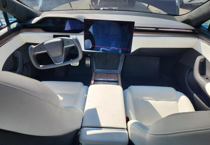 Salvage 2024 Tesla Model S  in Black