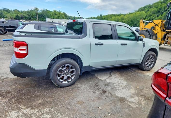 Salvage 2022 Ford Maverick Xl in Green