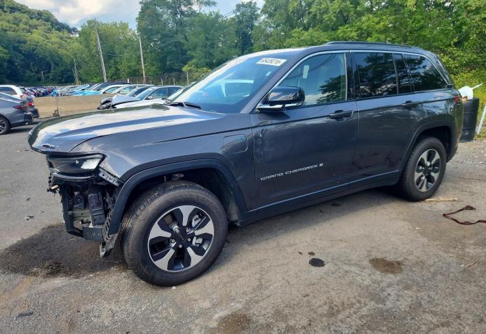 Salvage 2024 Jeep Grand Cherokee Limited 4xe in Gray