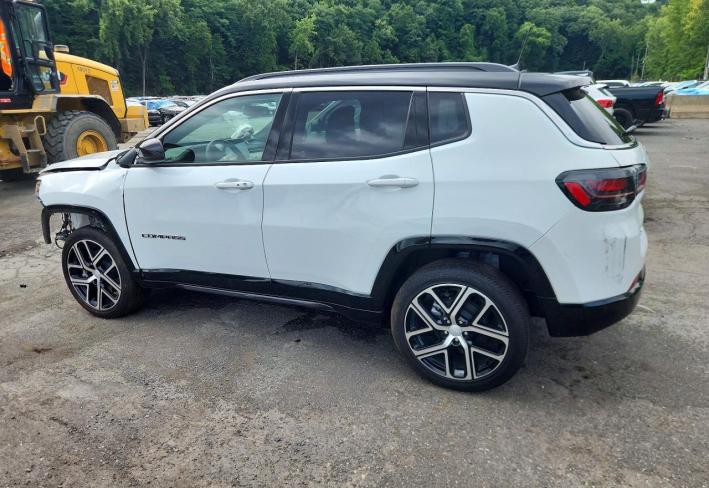 Salvage 2024 Jeep Compass Limited in White