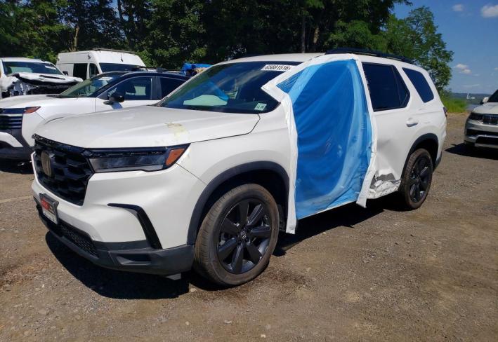 Salvage 2025 Honda Pilot Sport in White