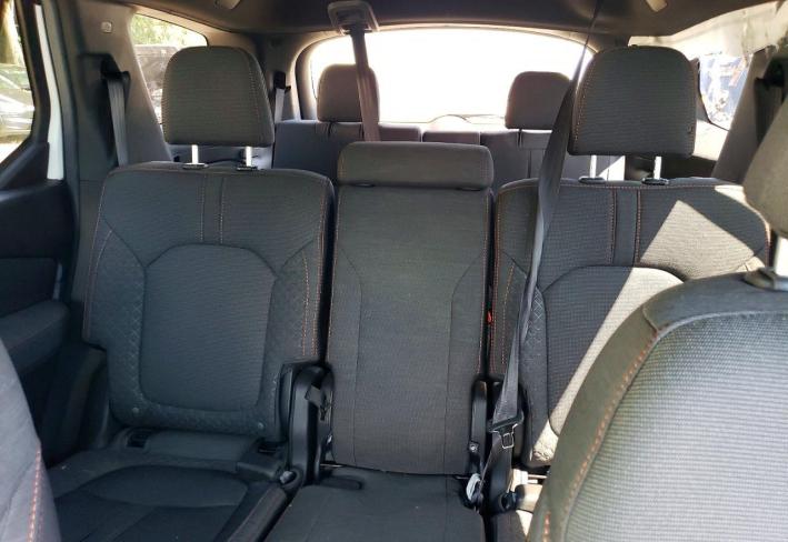 Salvage 2025 Honda Pilot Sport in White
