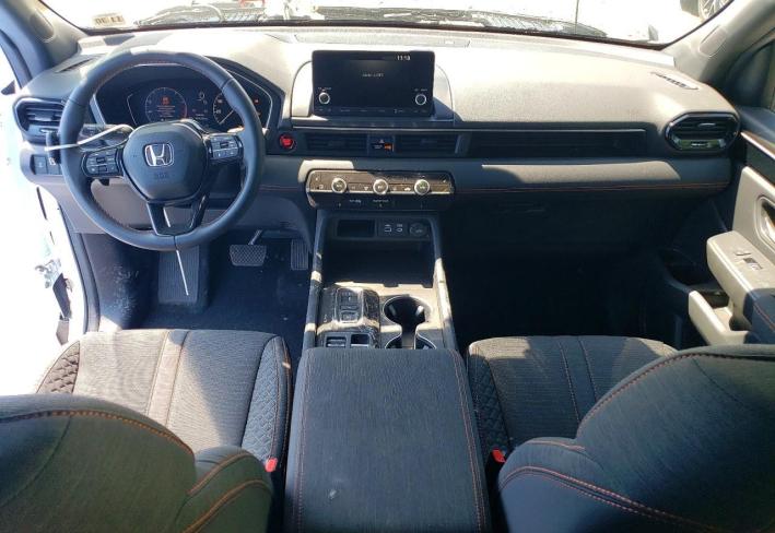 Salvage 2025 Honda Pilot Sport in White