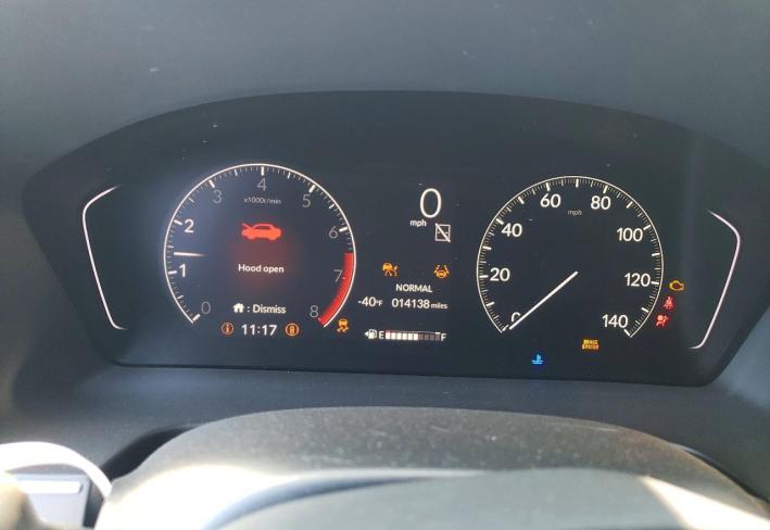 Salvage 2025 Honda Pilot Sport in White