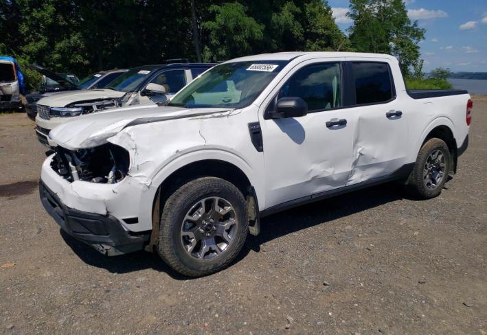 Salvage 2024 Ford Maverick Xlt in White