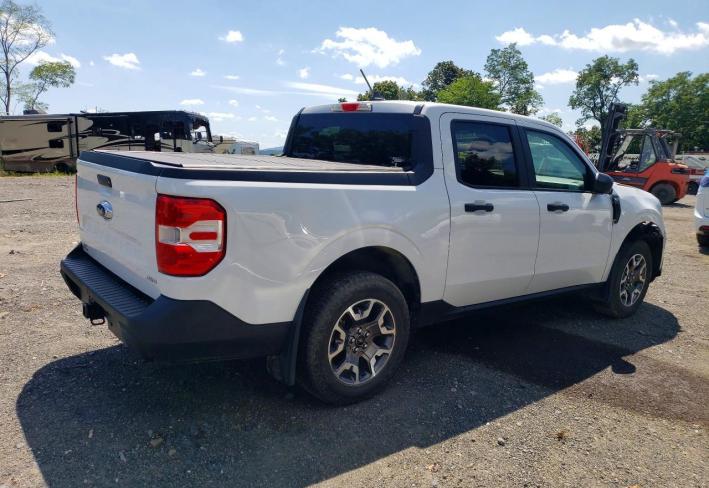 Salvage 2024 Ford Maverick Xlt in White