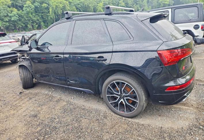 Salvage 2021 Audi Sq5 Prestige in Black