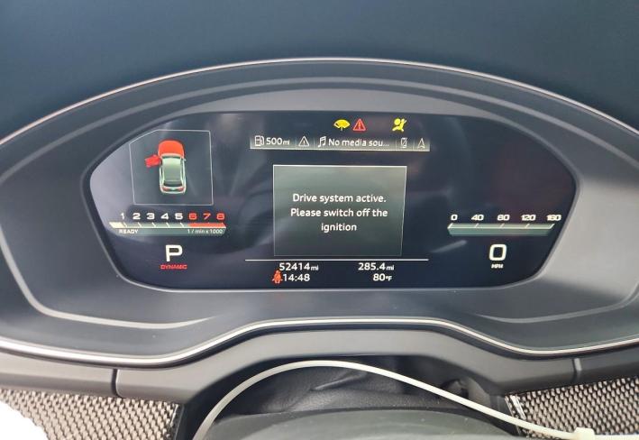Salvage 2021 Audi Sq5 Prestige in Black