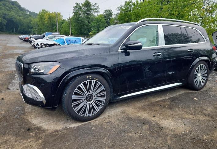 Salvage 2023 Mercedes Benz Gls 600 Maybach in Two Tone