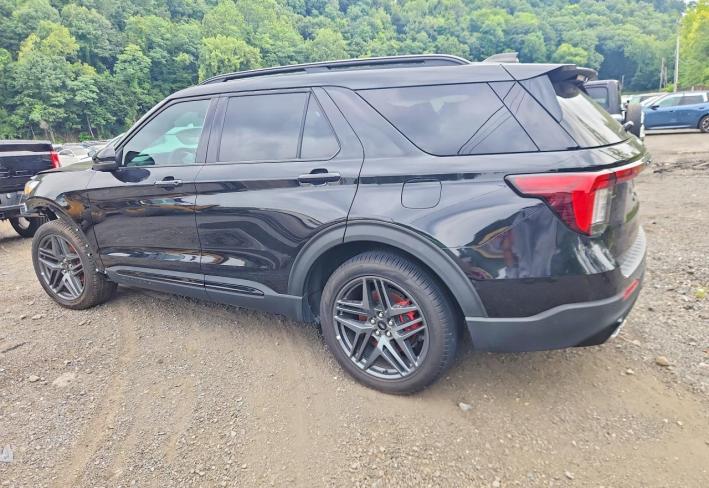 Salvage 2025 Ford Explorer St in Black