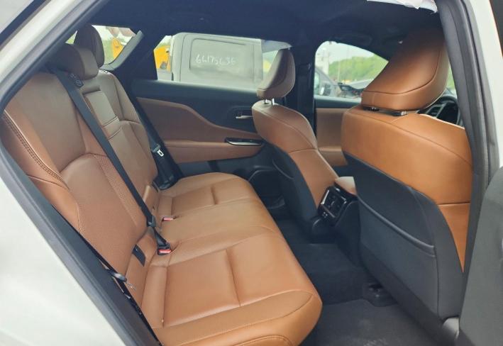 Salvage 2025 Toyota Crown Signia Xle in White