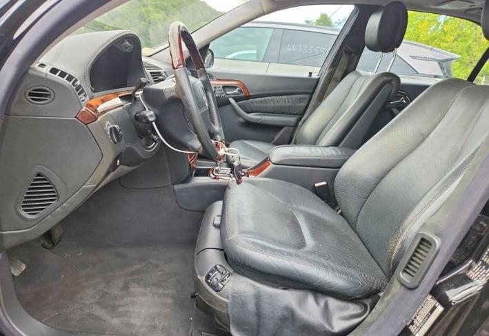 Salvage 2002 Mercedes-benz S600  in Black
