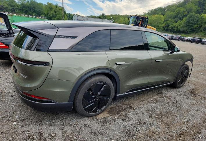 Salvage 2026 Lucid Motors Gavity  in Gray