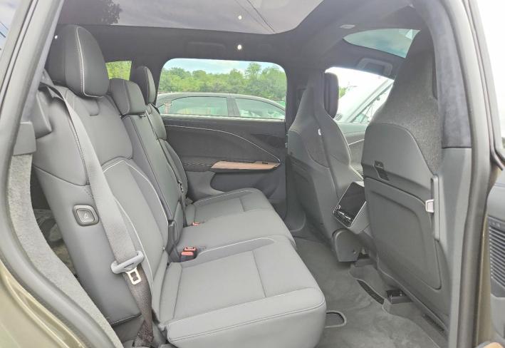 Salvage 2026 Lucid Motors Gavity  in Gray