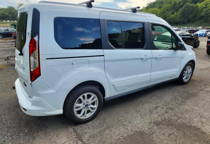 Salvage 2023 Ford Transit Connect  in White