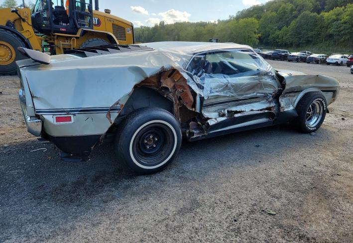 Salvage 1971 Ford Mustang M1 in Silver