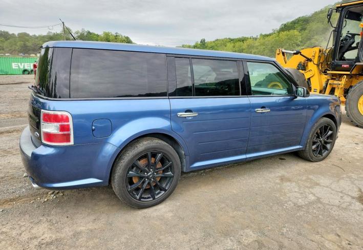 Salvage 2018 Ford Flex  in Blue