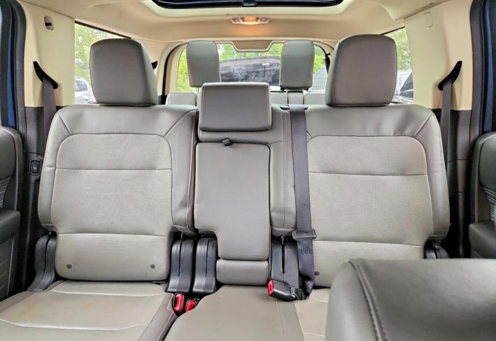 Salvage 2018 Ford Flex  in Blue