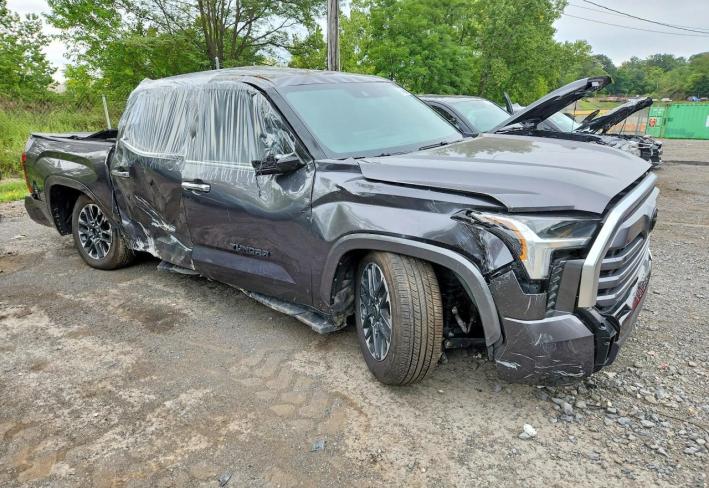 Salvage 2025 Toyota Tundra Crewmax Limited in Gray