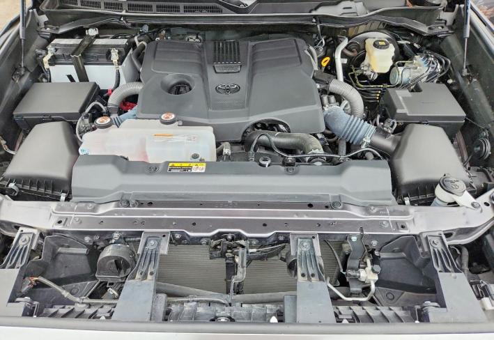 Salvage 2025 Toyota Tundra Crewmax Limited in Gray