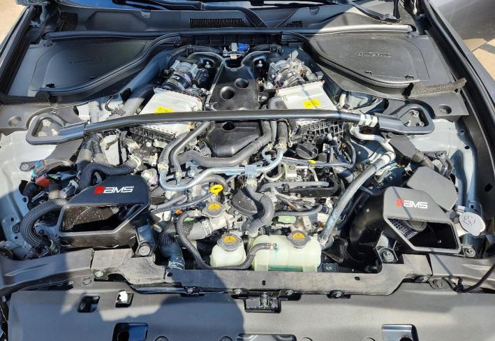 Salvage 2026 Nissan Z Performance in Gray