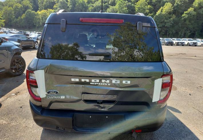 Salvage 2024 Ford Bronco Sport Outer Banks in Gray