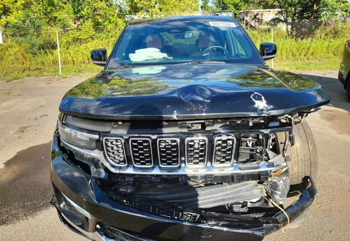 Salvage 2023 Jeep Grand Cherokee Summit 4xe in Black