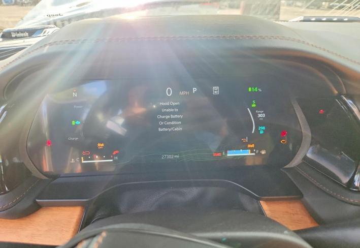 Salvage 2023 Jeep Grand Cherokee Summit 4xe in Black